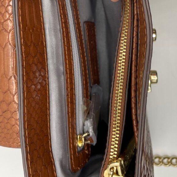 Gianni Bini Crossbody Purse - Picture 6 of 7